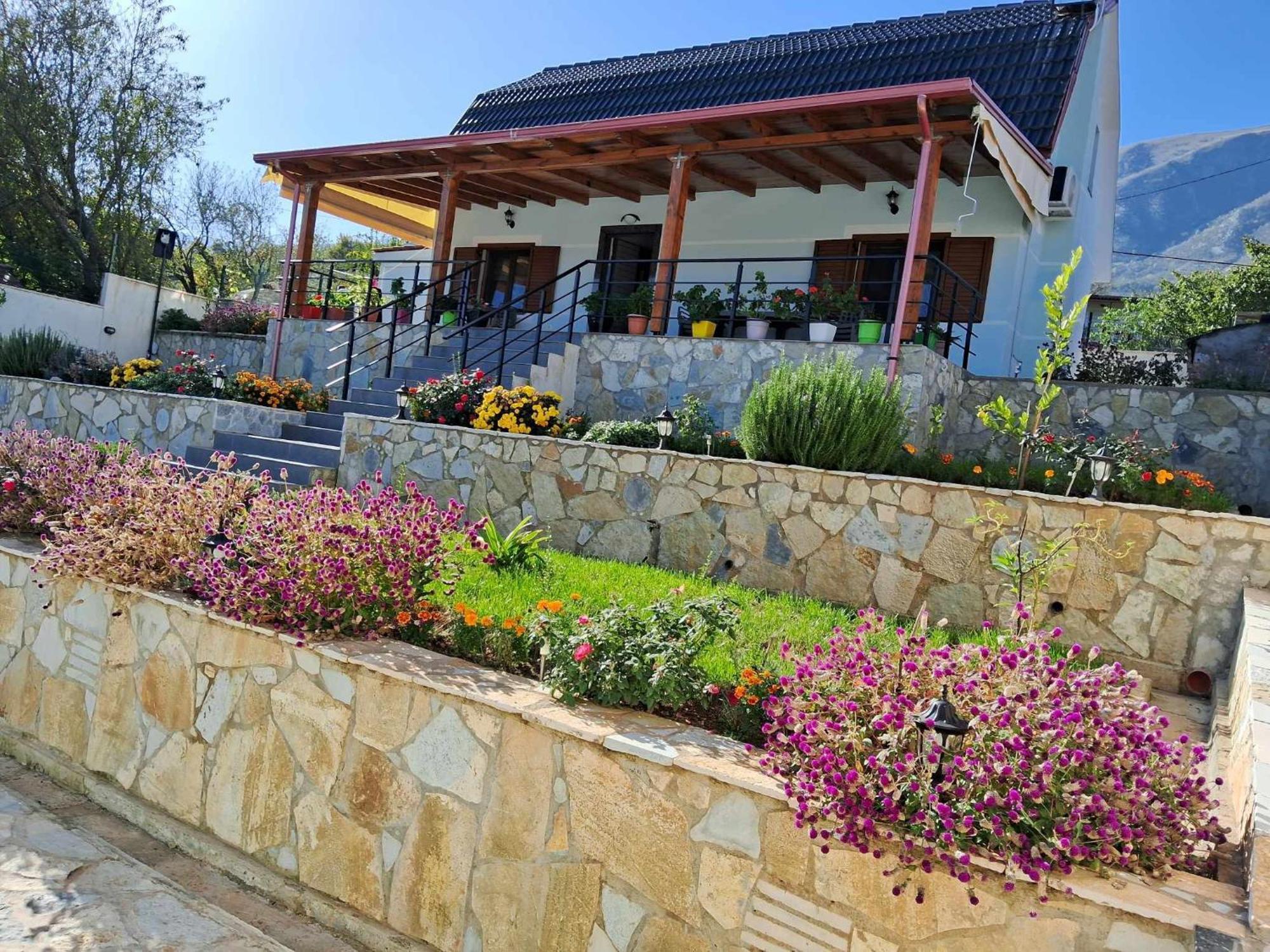 Villa Sana Rooms Përmet Buitenkant foto